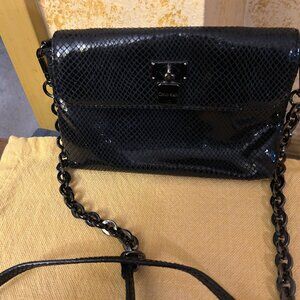 Calvin Klein crossbody bag w  snakeskin like texture w lock closure 6x8  zip poc